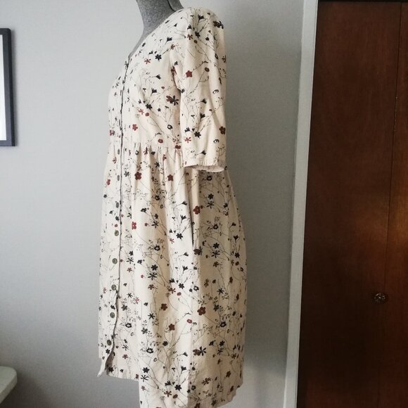 Homemade Button Down Flower Dress - Picture 4 of 7